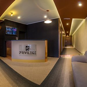 Privilege Suites By Central Park